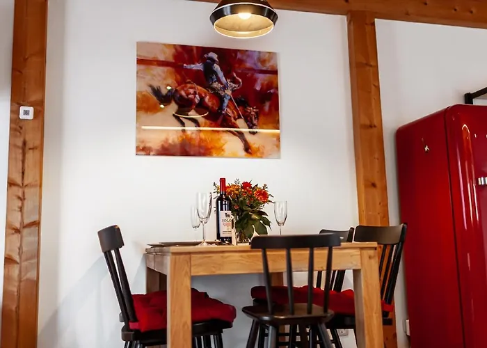 Wild West Διαμέρισμα *